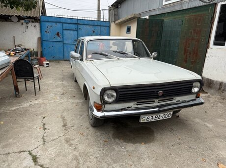 GAZ 24 1983