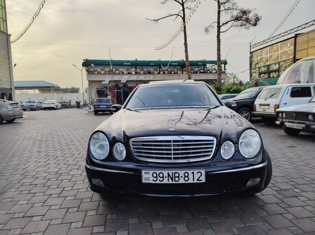 Mercedes E 240 2002