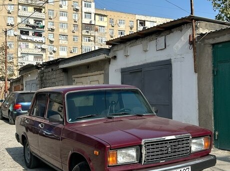 LADA (VAZ) 2107 2004