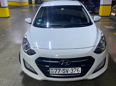 Hyundai i30 2016