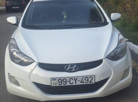 Hyundai Elantra 2013