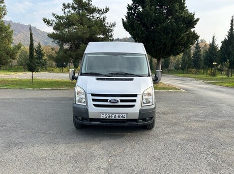 Ford Transit 2011
