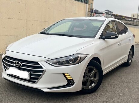 Hyundai Avante 2016