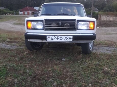 LADA (VAZ) 2107 2005