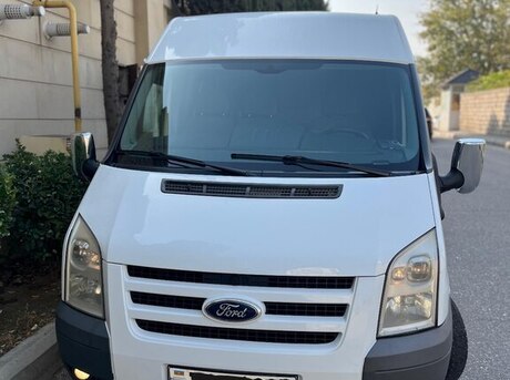 Ford Transit 2010