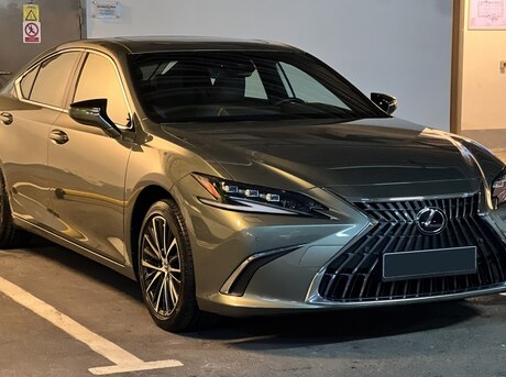 Lexus ES 250 2021