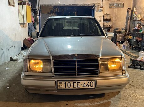 Mercedes 200 E 1990