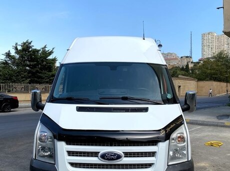 Ford Transit 2012