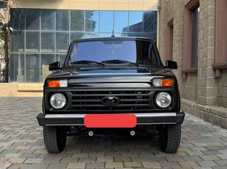 LADA (VAZ) Niva 2023