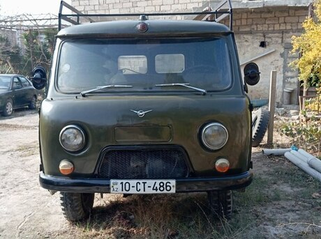 UAZ 3303