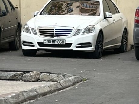 Mercedes E 250 2013