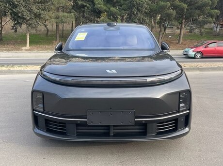 Li Auto L7