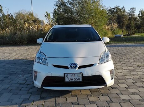 Toyota Prius 2012