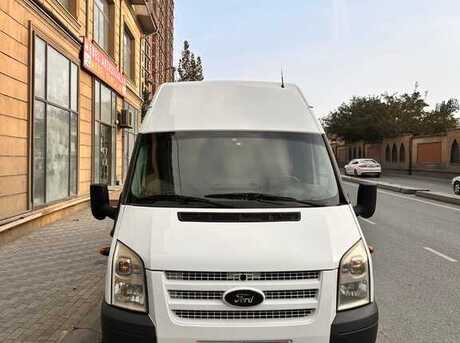 Ford Transit 2009
