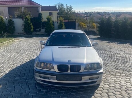 BMW 320 1999