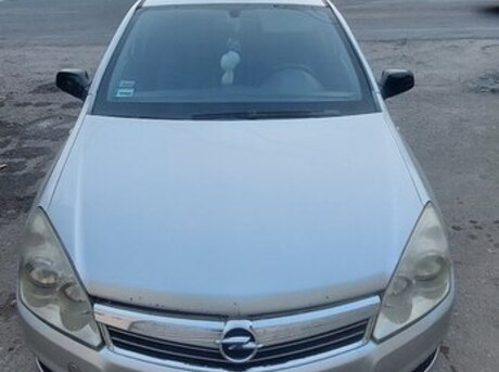 Opel Astra 2008