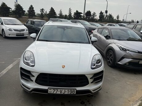 Porsche Macan Turbo 2014