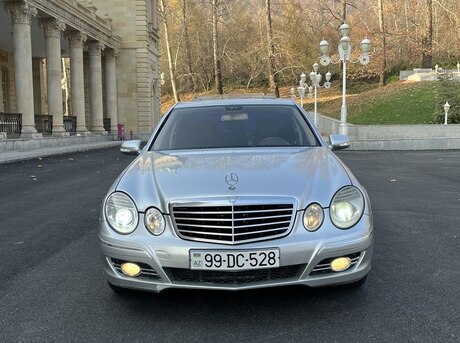 Mercedes E 220 2002