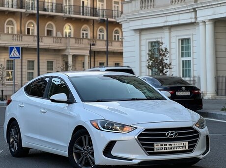 Hyundai Elantra 2017