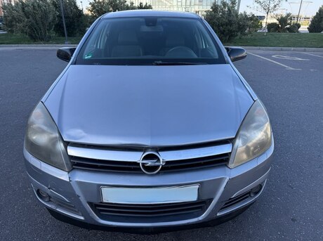 Opel Astra 2005