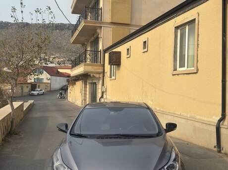Hyundai Elantra 2014