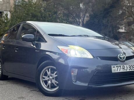 Toyota Prius 2014