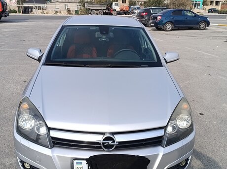 Opel Astra 2004