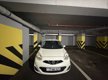 Nissan March 2013