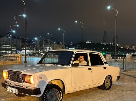 LADA (VAZ) 2107 2009