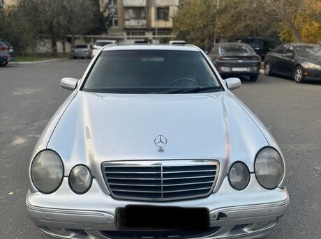 Mercedes E 270 2000
