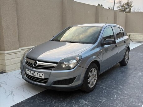 Opel Astra 2009