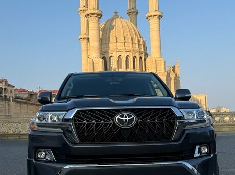 Toyota Land Cruiser 2018