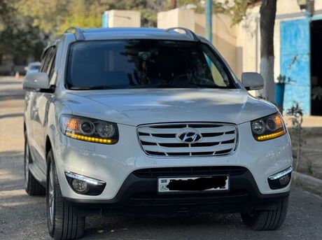 Hyundai Santa Fe 2011