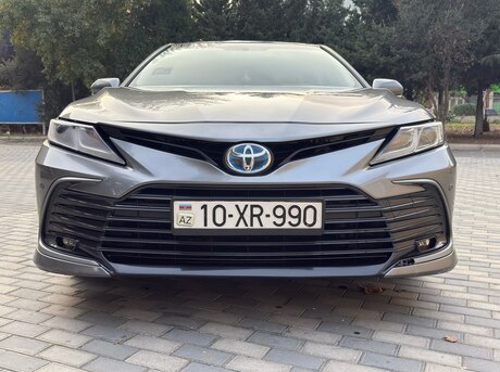 Toyota Camry 2022