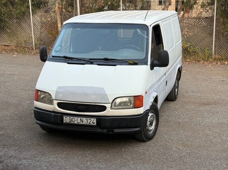 Ford Transit 2000