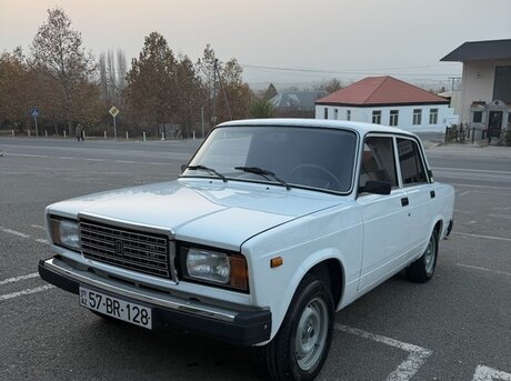 LADA (VAZ) 2107 2010