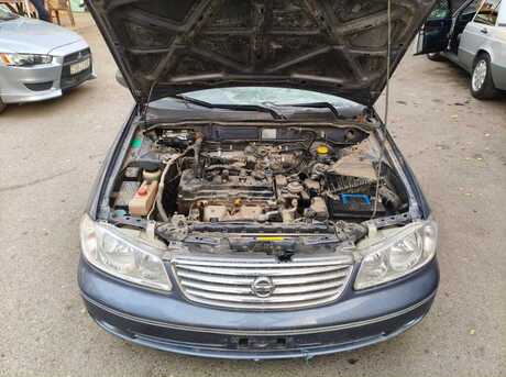 Nissan Sunny