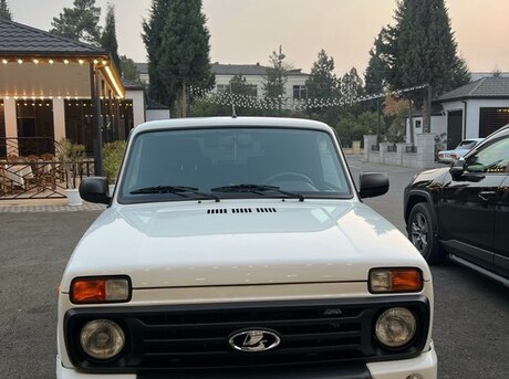 LADA (VAZ) Niva 2021