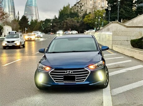 Hyundai Elantra 2018
