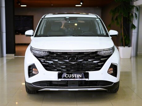 Hyundai Custin