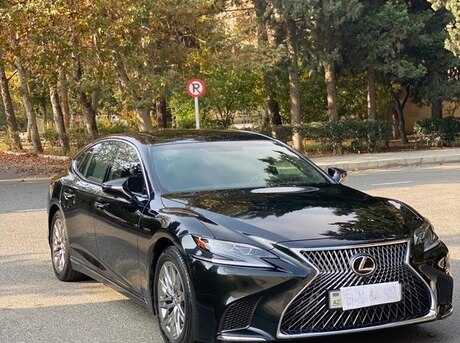 Lexus LS 350
