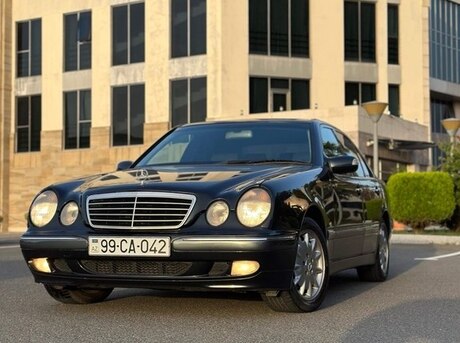 Mercedes E 270 2001