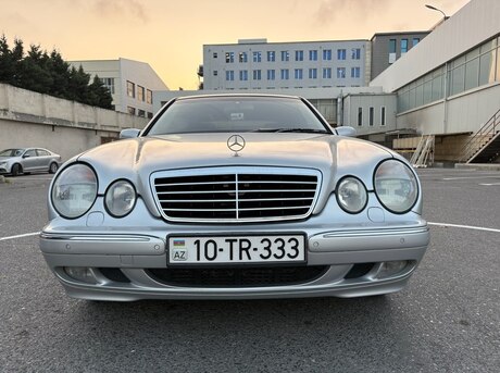 Mercedes E 270 2001