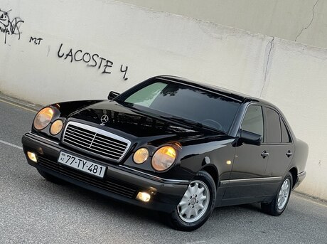 Mercedes E 240 1999
