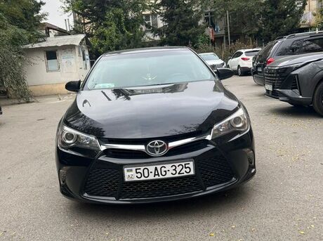 Toyota Camry 2017