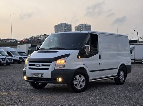 Ford Transit 2010