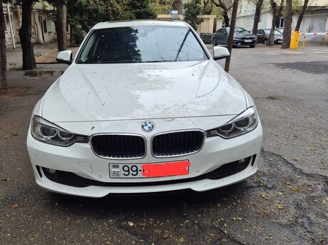 BMW 320 2013