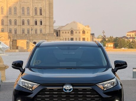 Toyota RAV4 2023