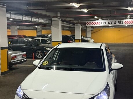 Hyundai Accent 2021