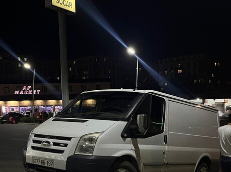 Ford Transit 2010